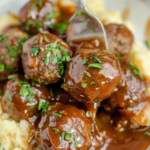 Slow Cooker Salisbury Steak Meatballs